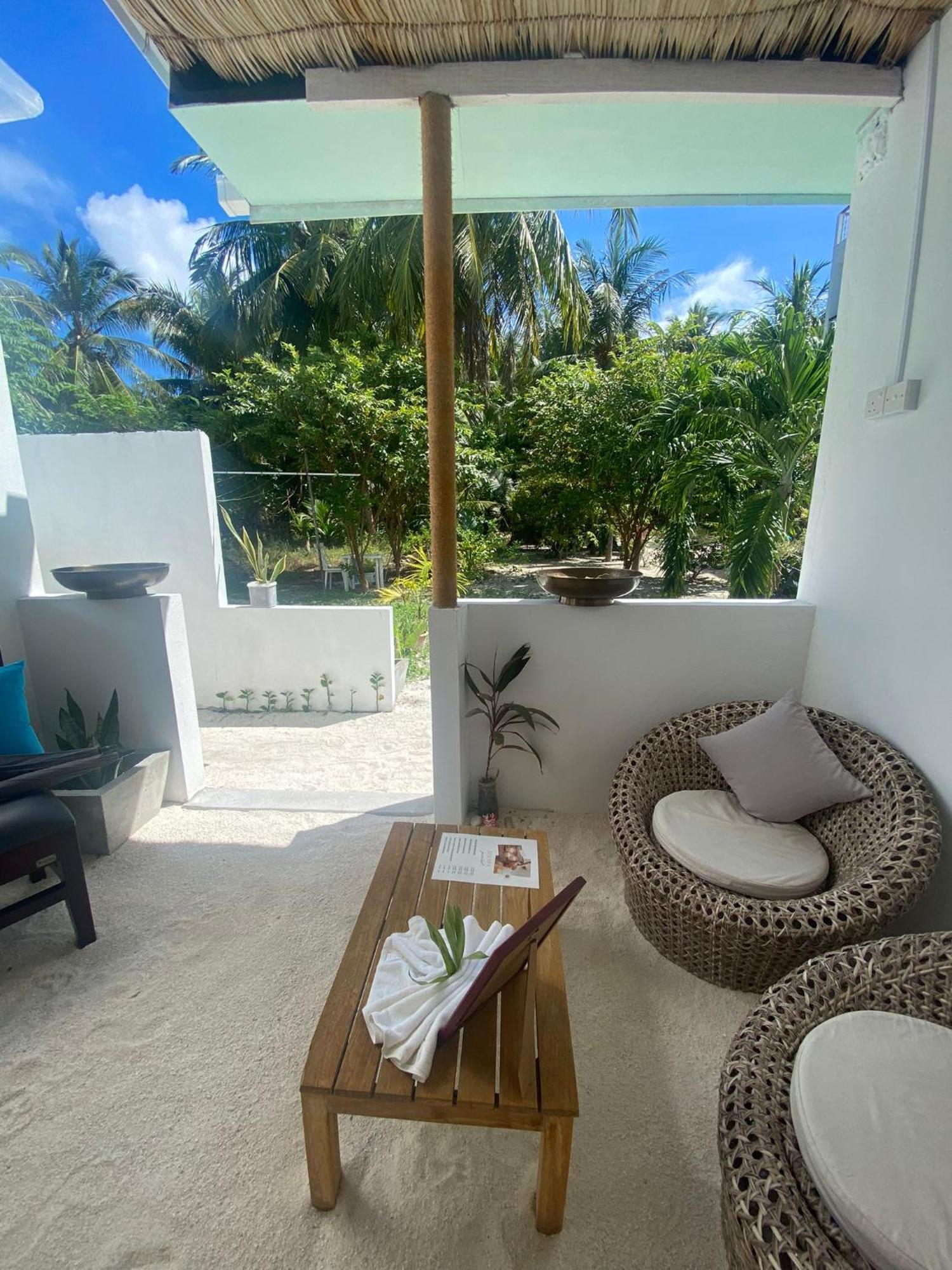 Hotel Bliss Dhigurah Dhigurah  Exterior foto